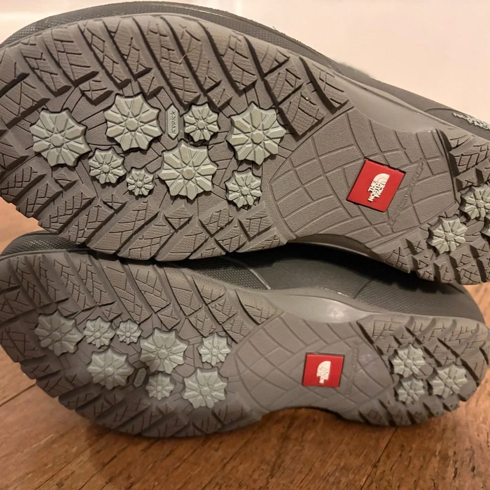 The North Face Women's Olive and Dark Brown Shellista II Winter Boots - Picture 5 of 5